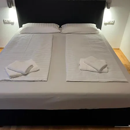 Hotel Gaestehaus Forggensee *