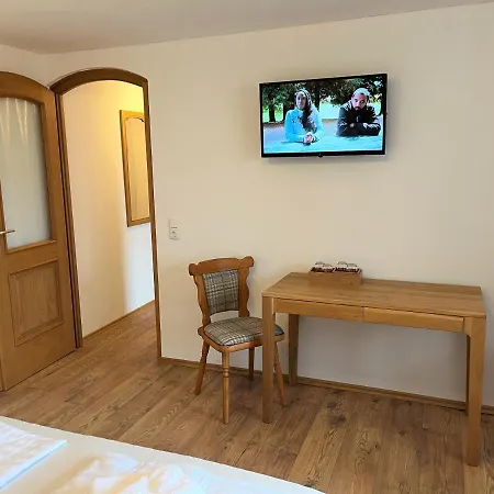Hotel Gaestehaus Forggensee *