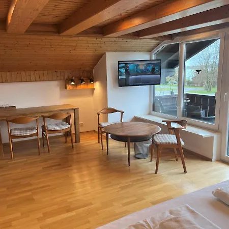 Hotel Gaestehaus Forggensee