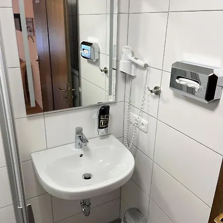 Hotel Gaestehaus Forggensee *