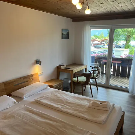 Hotel Gaestehaus Forggensee