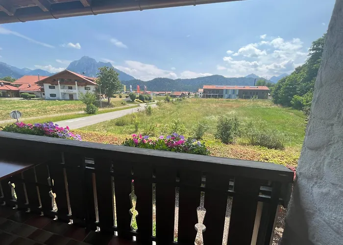 Hotel Gaestehaus Forggensee